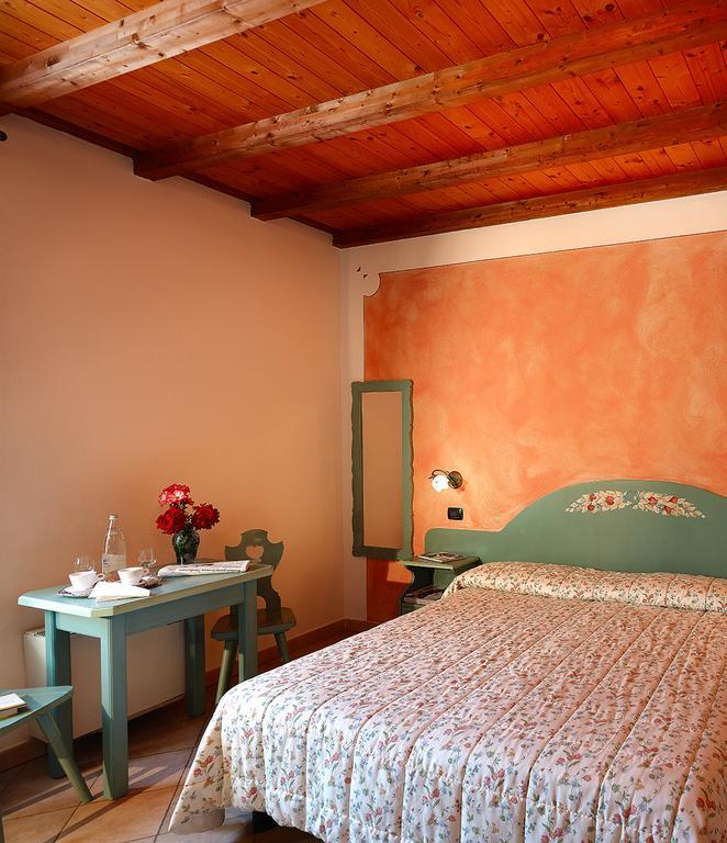 Agriturismo Roeno Belluno Veronese Exterior photo